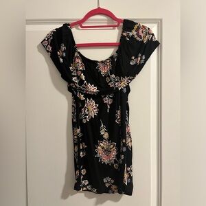 Old Navy Multicolor Floral Print Off the Shoulder Blouse